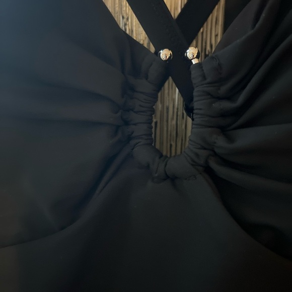 SHAPELLX  Smart Sculpt U-Ring Cut Out Shaping Swimsuit - NWT - Picture 8 of 8